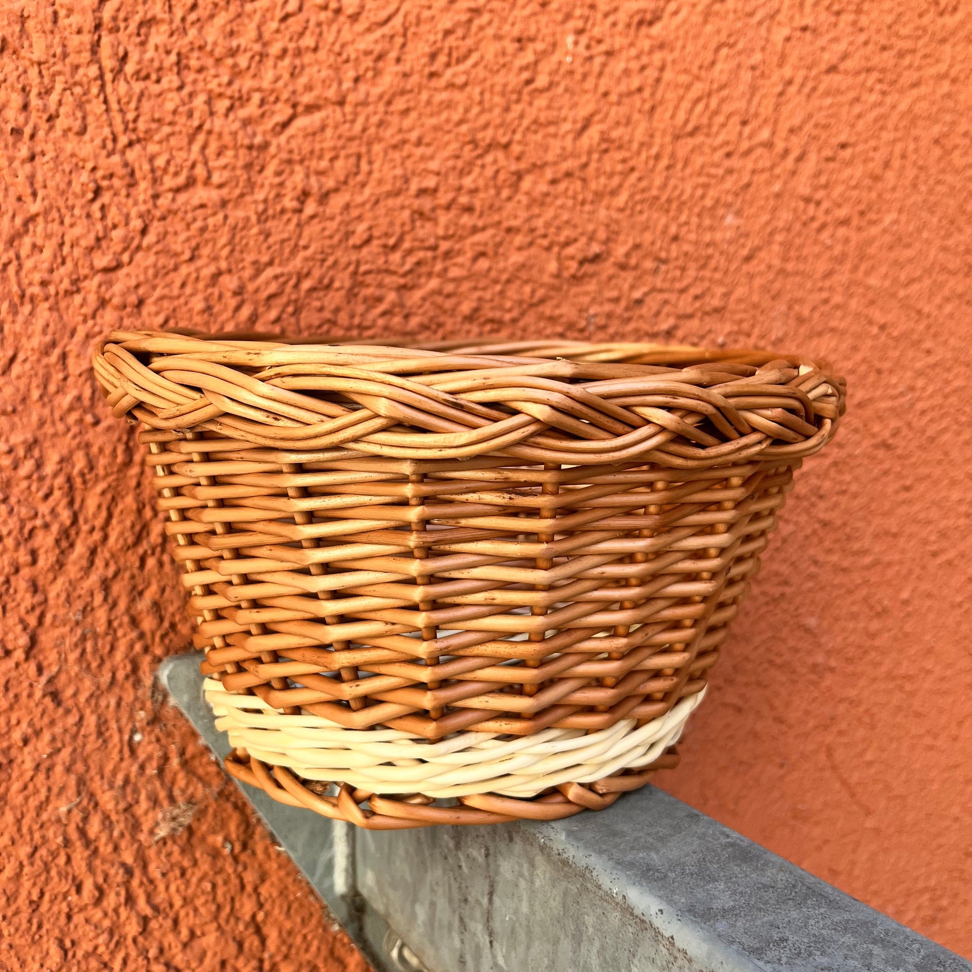 Wheely Wicked Basket Kids - brown with lower unprocessed stripe