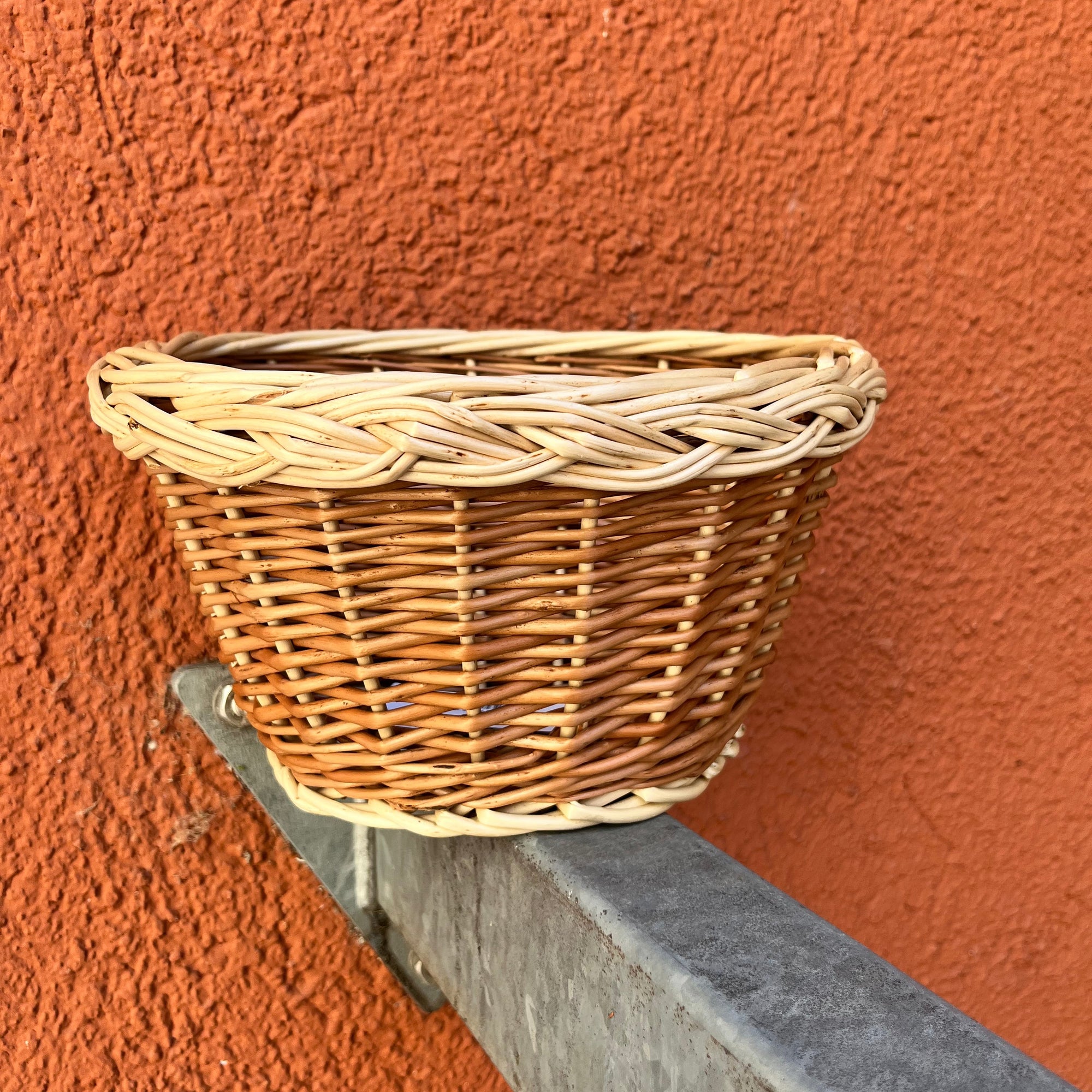 Wheely Wicked Basket Kids -  brown with upper unprocessed stripe