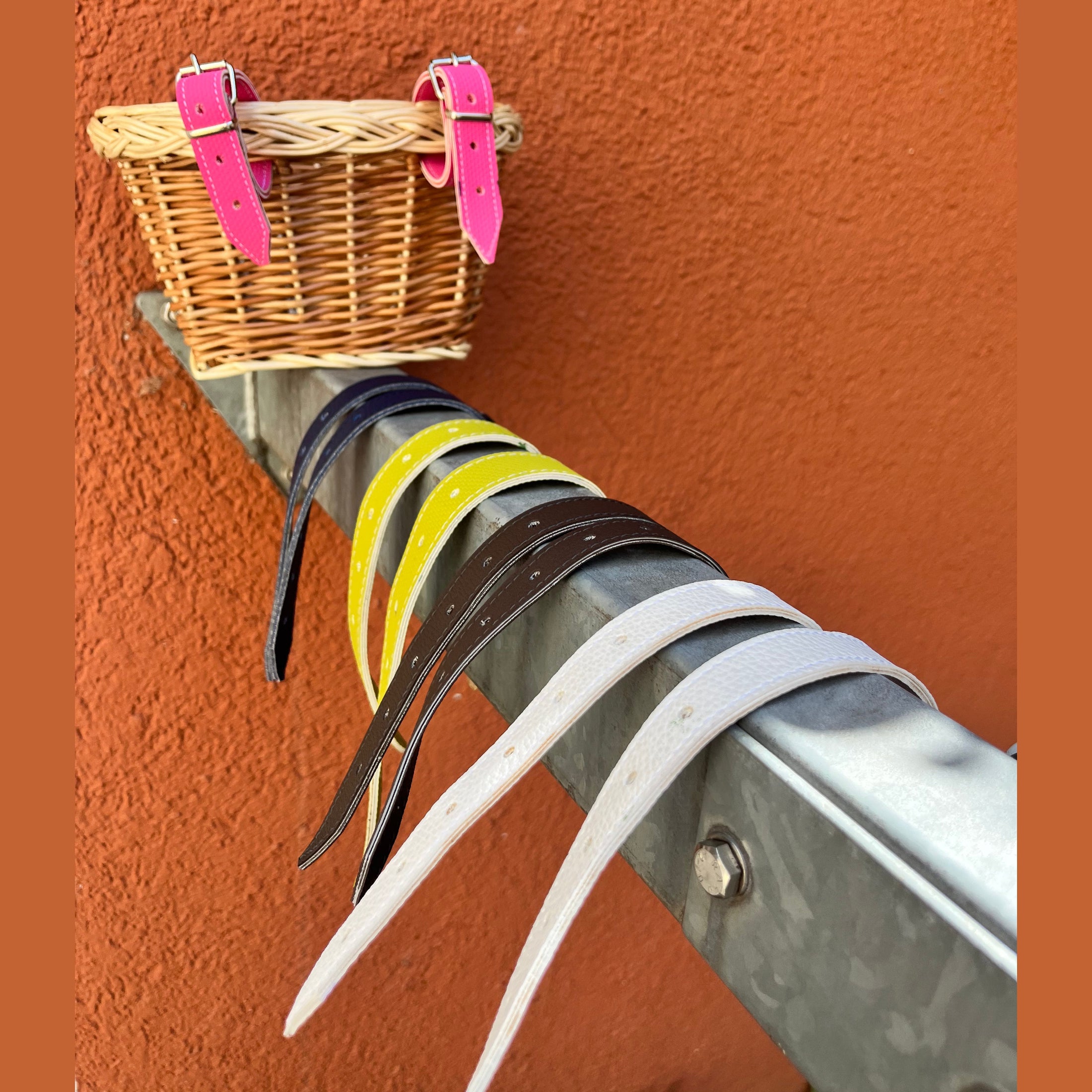 Wheely Wicked Basket Kids -  brown with upper unprocessed stripe