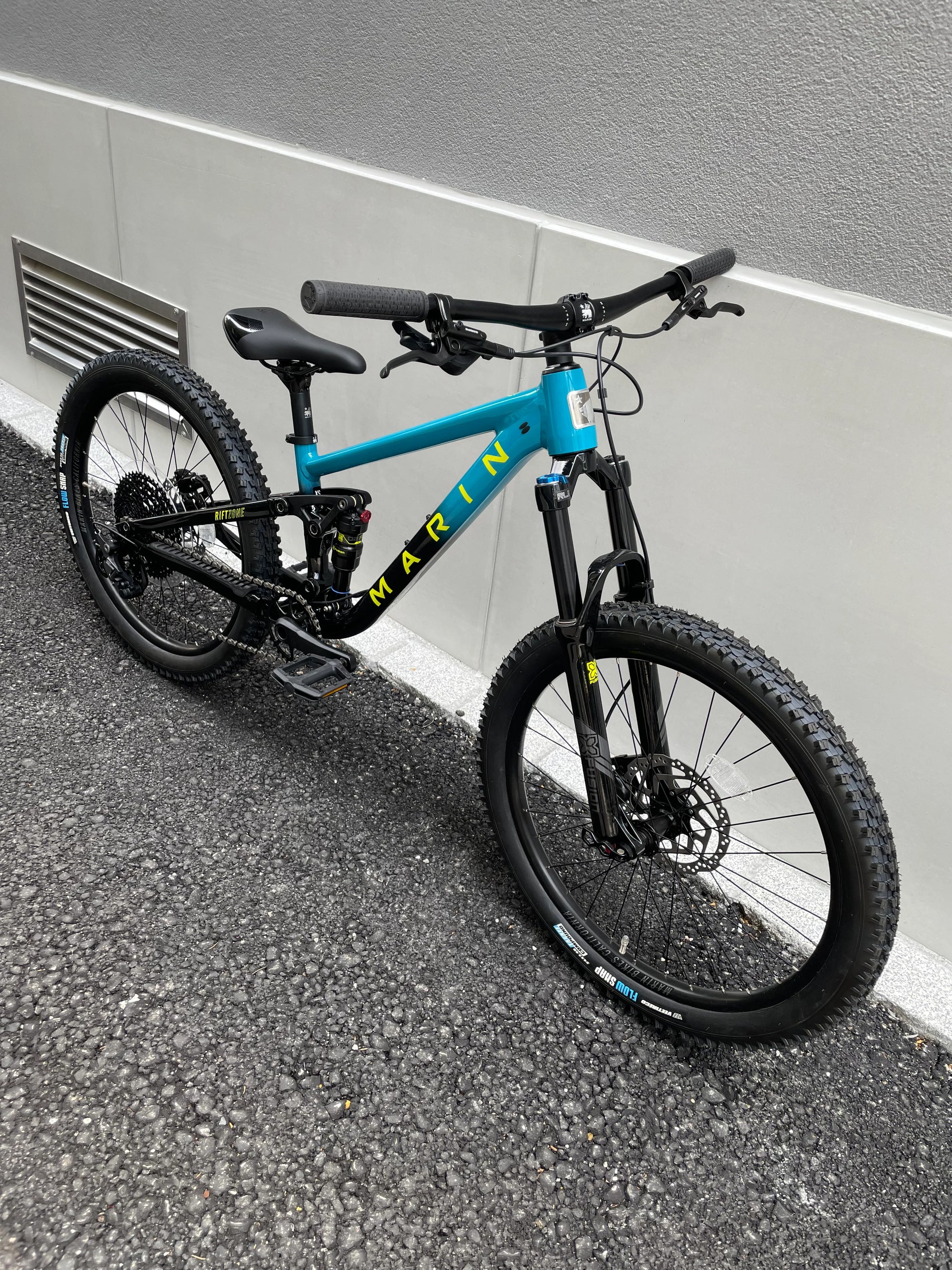 Marin Rift Zone JR Fully 24" Mountainbike - Bike Vermietung